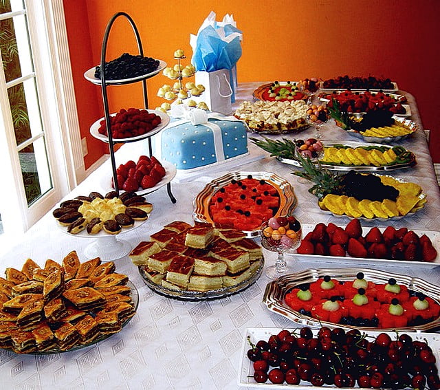 What Should You Serve Food For Baby Showers Beeshower